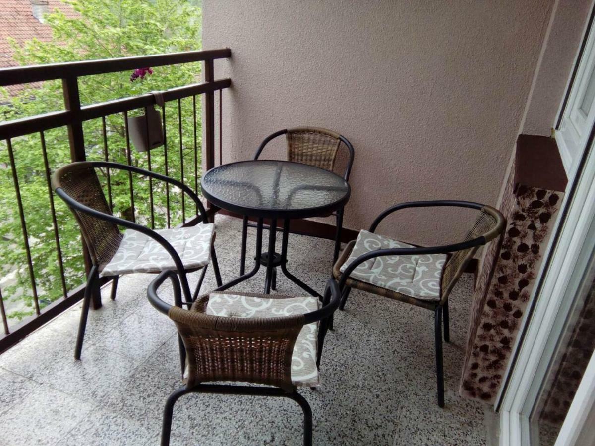 Apartman Ivan Vrdnik Exterior foto