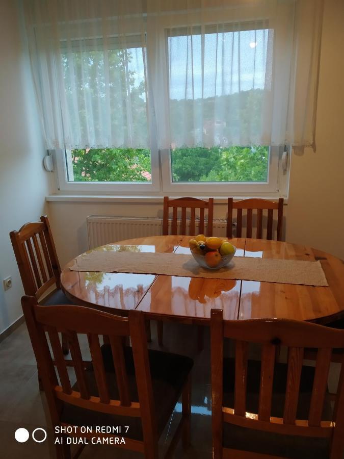 Apartman Ivan Vrdnik Exterior foto