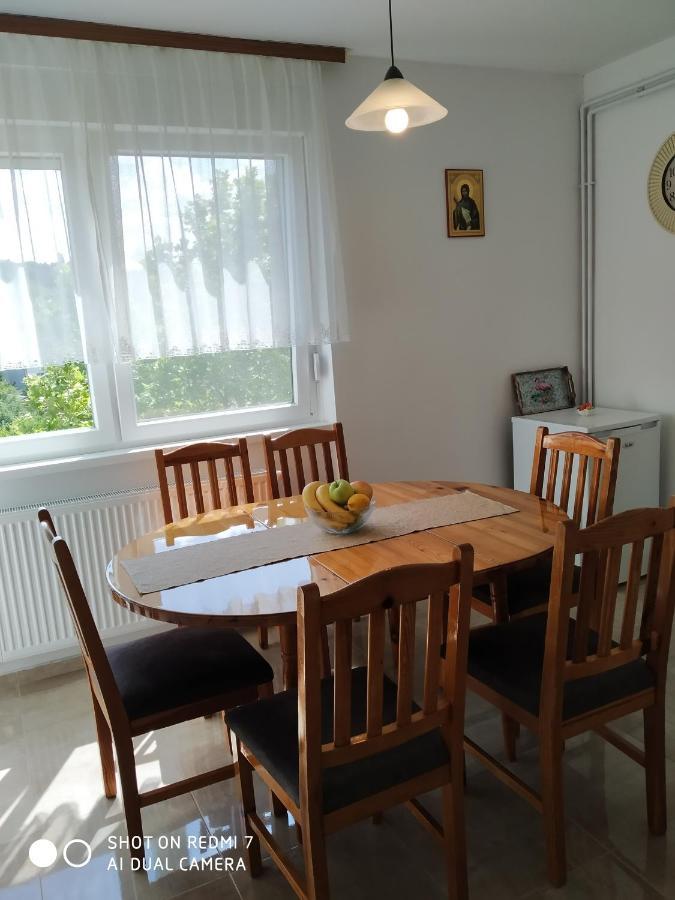 Apartman Ivan Vrdnik Exterior foto